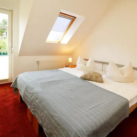 Ferienhaushaelfte Hubertus